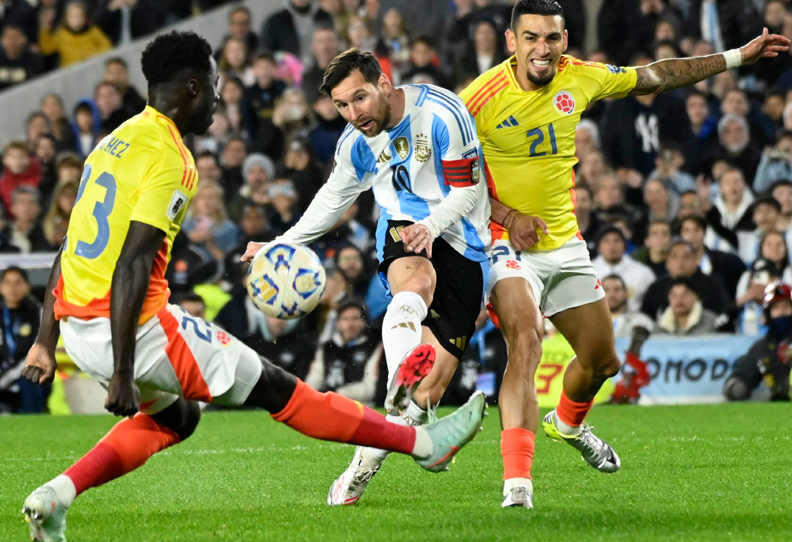 关于阿根廷碾压法国，阿拉巴一己之力扛起全队的信息