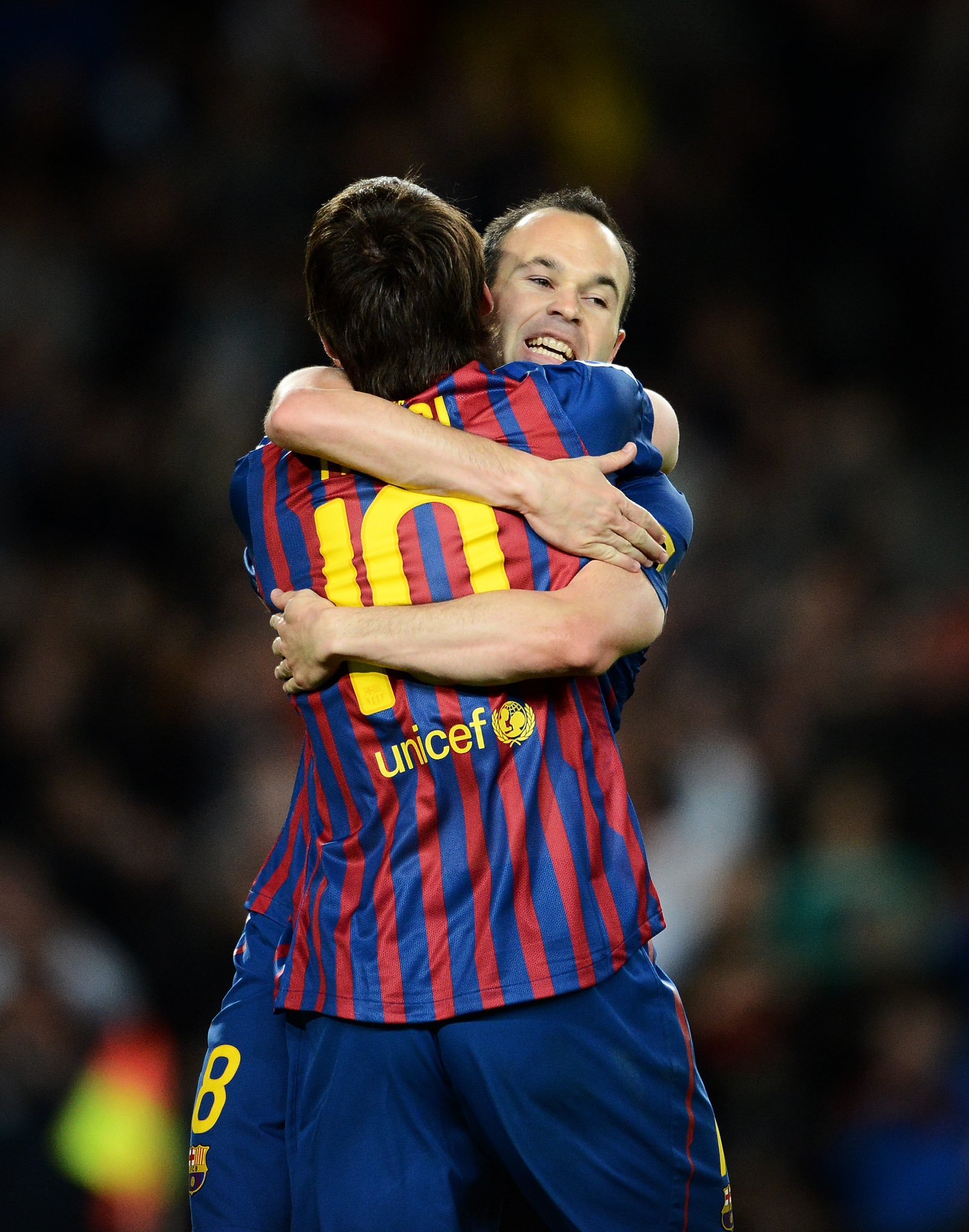 巴塞罗那主力前锋传球助攻，直塞值得称赞