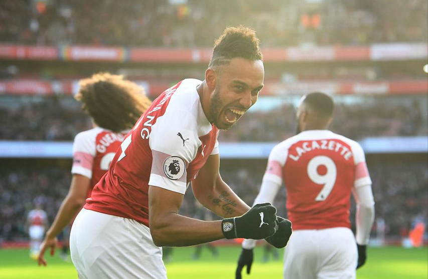 包含昂热客场大胜图卢兹，终结两连败的词条