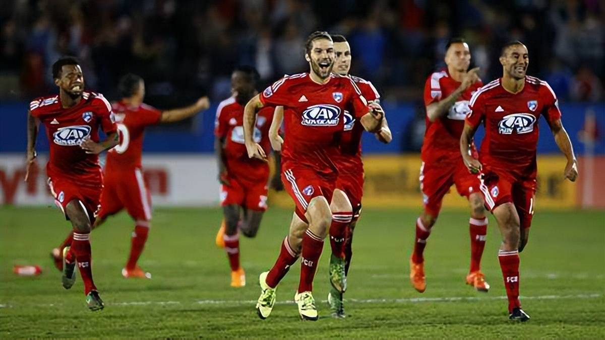 特鲁瓦主场告捷，率先打破平局