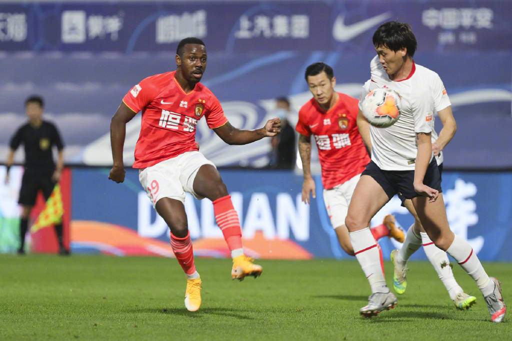 广州恒大连续五场不败，表现稳健