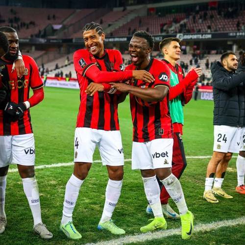 梅斯队员表现出色，主场夺得关键胜利的简单介绍