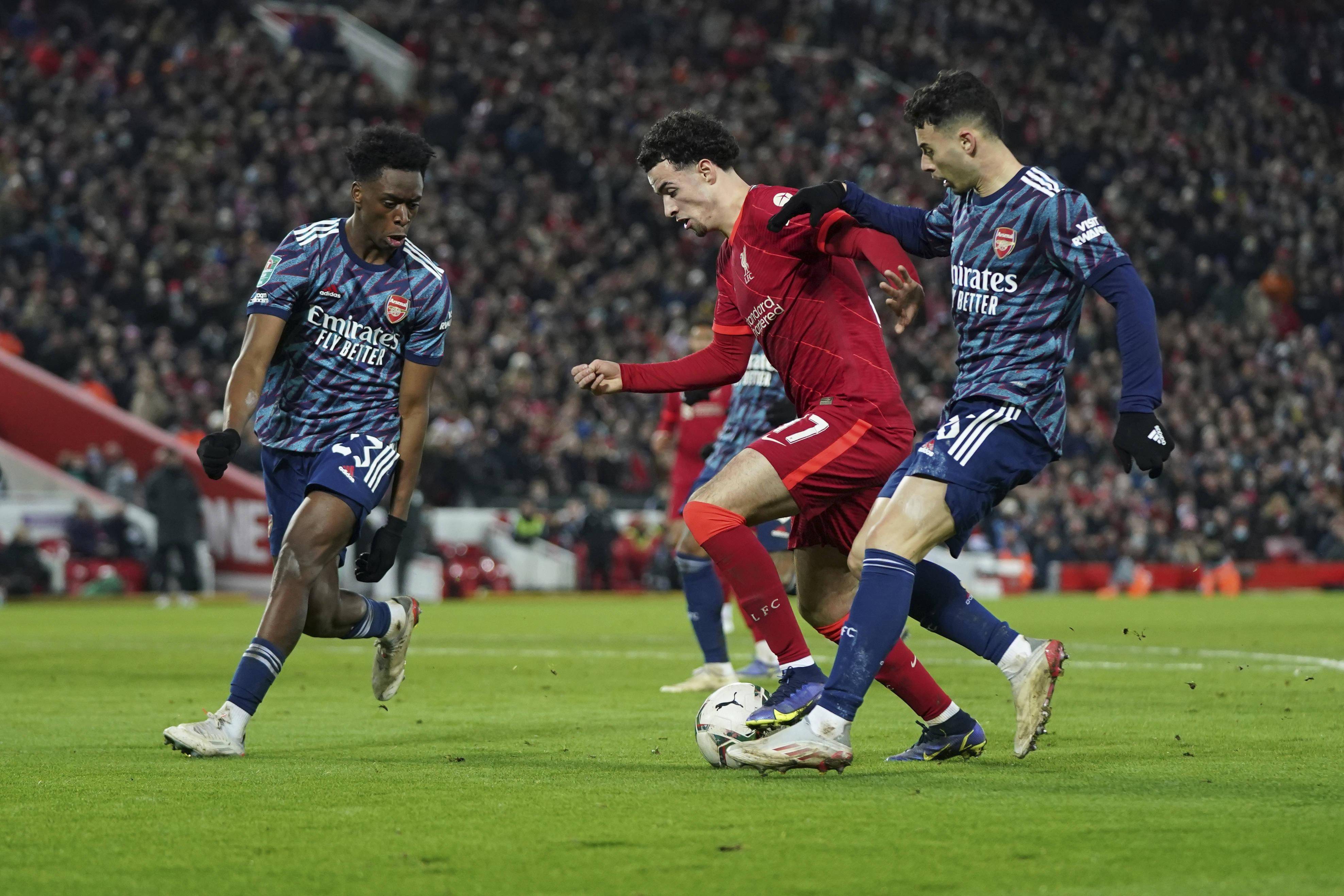 包含利物浦主场大胜伯恩利,取得八连胜的词条 包含利物浦主场大胜伯恩利,取得八连胜的词条