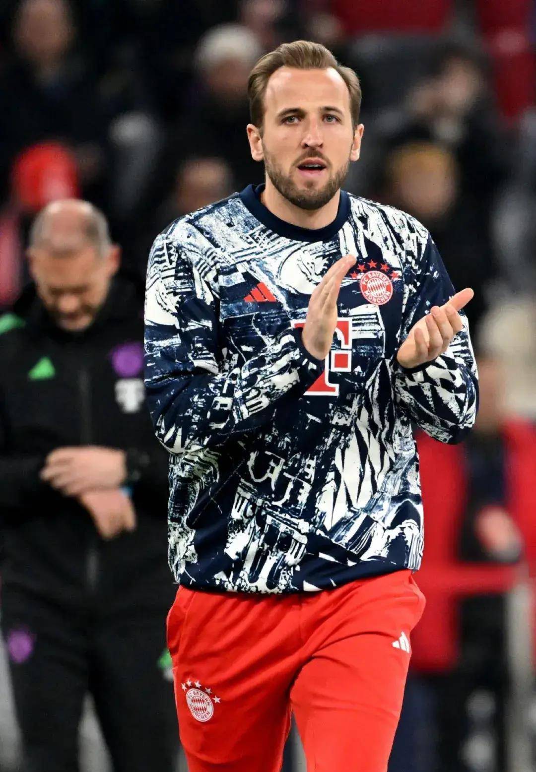 尤文图斯对战拜仁慕尼黑,两强争霸引爆球迷热情的简单介绍 尤文图斯对战拜仁慕尼黑,两强争霸引爆球迷热情的简单介绍