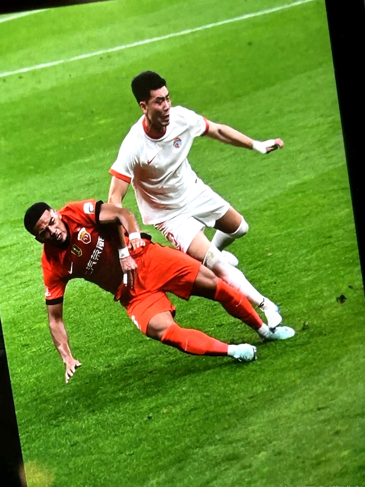 足球比赛强弱对话,胜负悬念无限的简单介绍 足球比赛强弱对话,胜负悬念无限的简单介绍