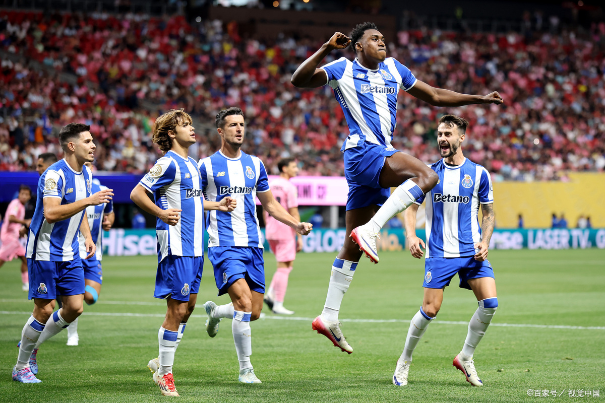 柏林赫塔客场爆冷,逆袭击败对手 柏林赫塔客场爆冷,逆袭击败对手