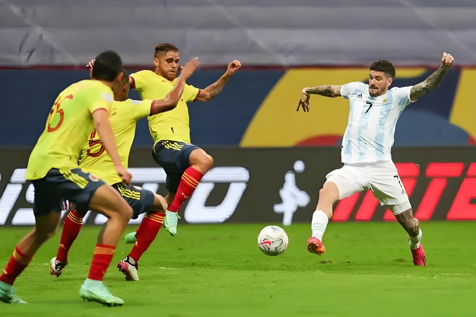 包含墨西哥翻盘阿根廷，楚阿梅尼扛起全队的词条