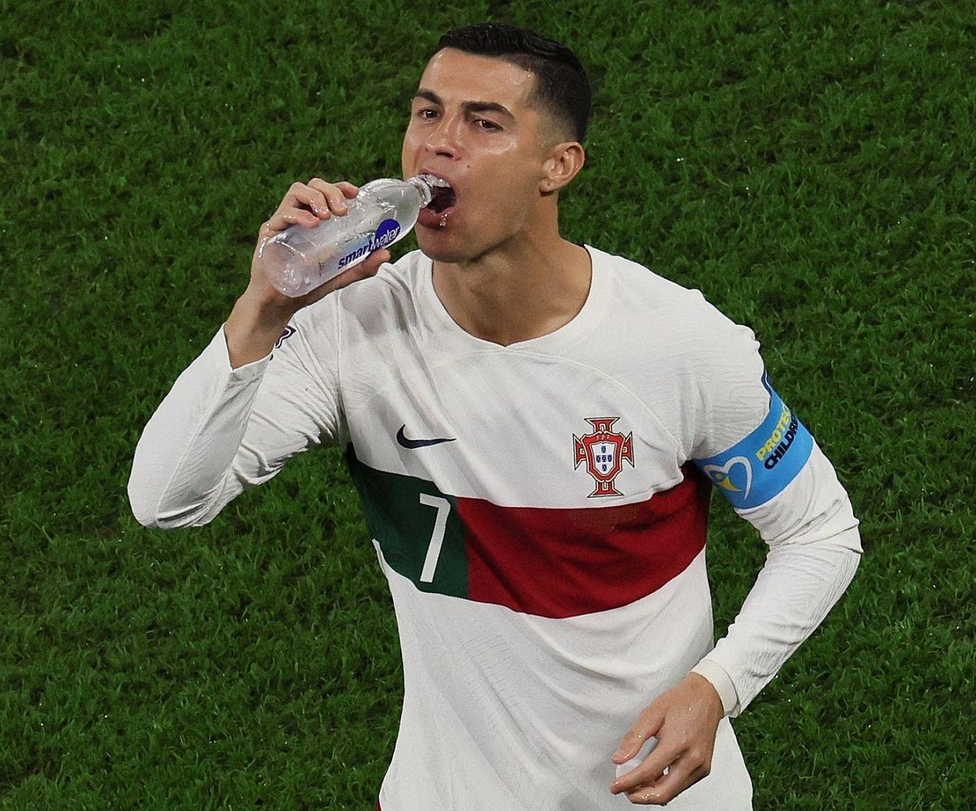 关于韩国队绝杀德国队,黄鸭组合状态火热的信息 关于韩国队绝杀德国队,黄鸭组合状态火热的信息