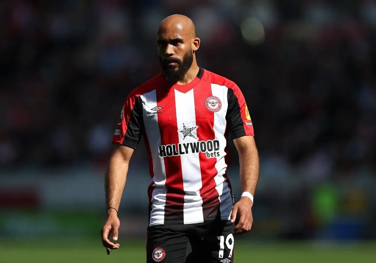 曼联完胜莱比锡红牛，格纳布里完成帽子戏法