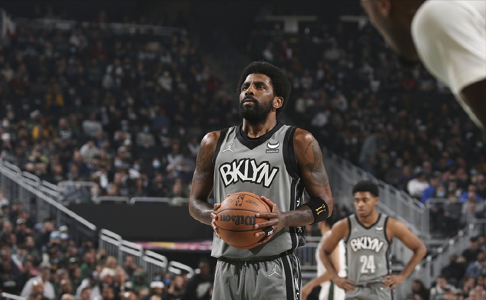 四川队横扫雄鹿，欧文关键制胜