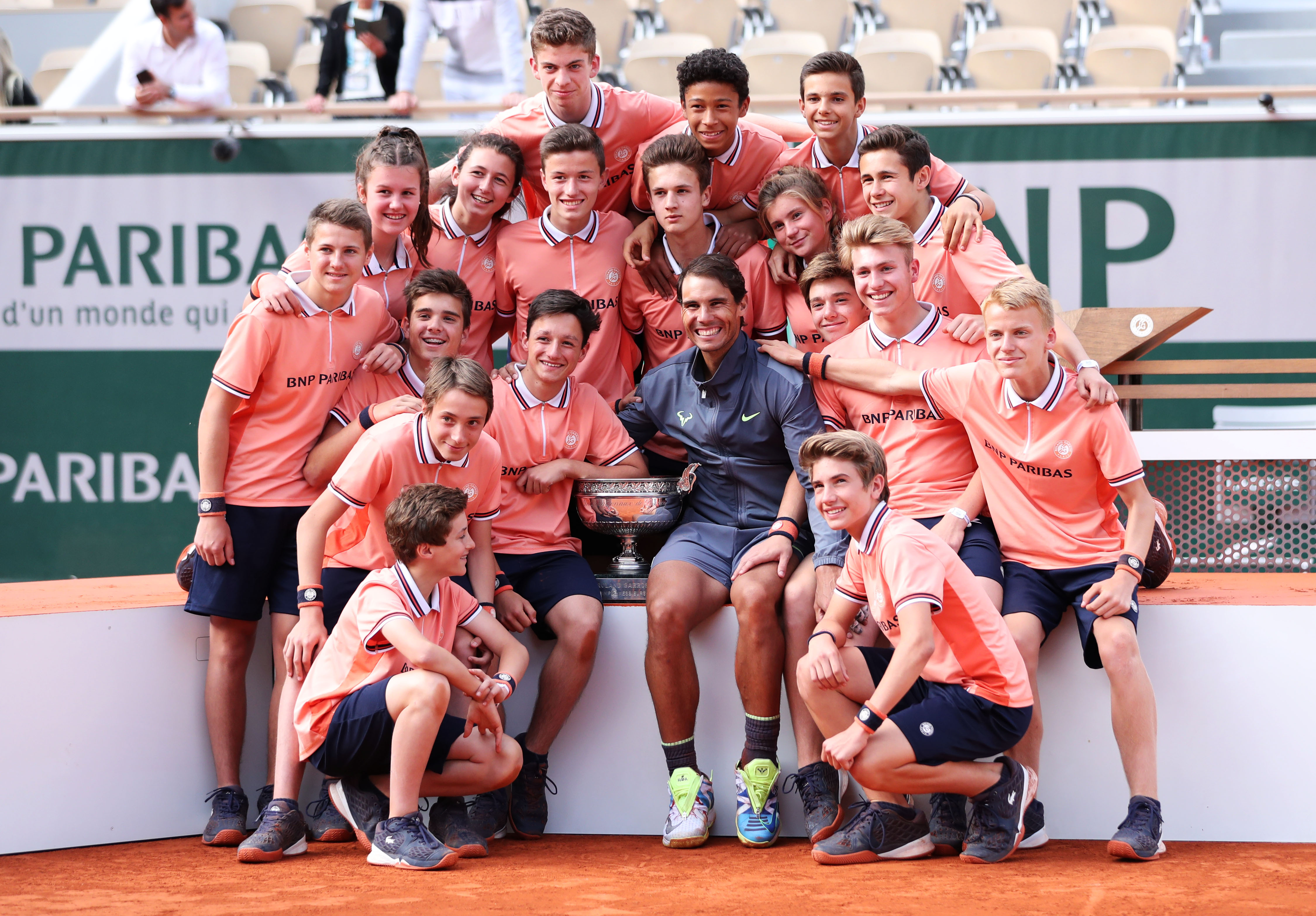 关于法国网球队横扫德国网球队，纳达尔送出助攻的信息