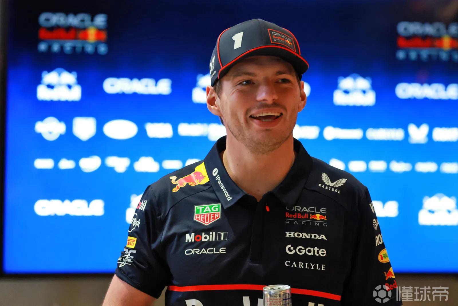 迈凯伦碾压红牛二队，维斯塔潘统治全场的简单介绍