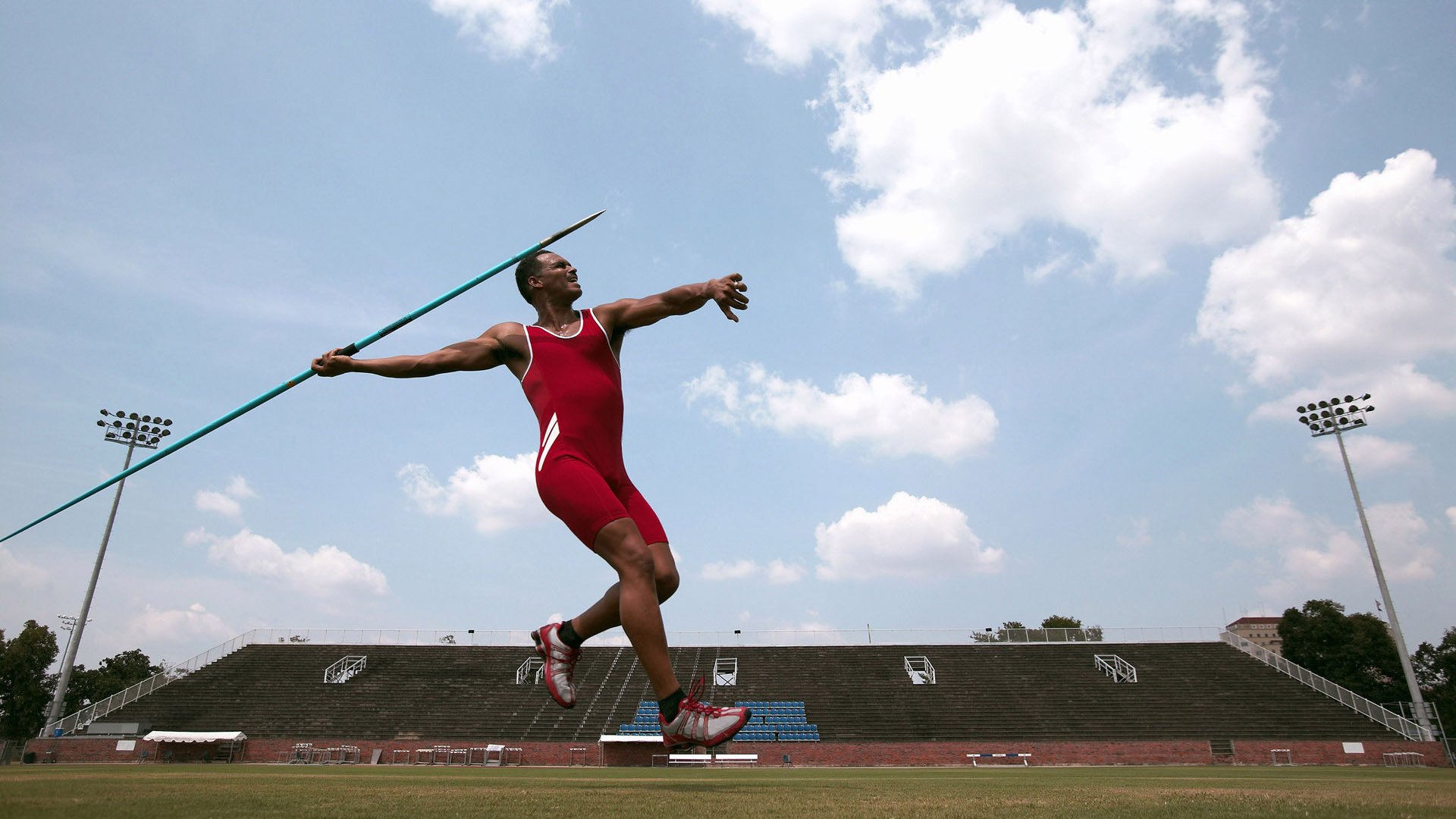 萨内个人能力完全展现，美国连续得分压制玻利维亚—美洲杯首战的技术与战术解析