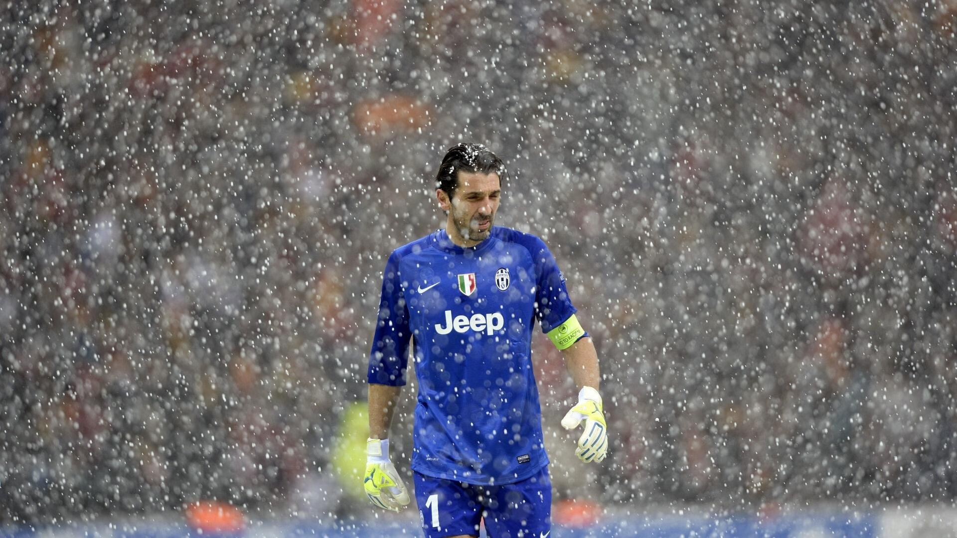 东决关键战之夜，米切尔数据全面爆炸，骑士新王加冕之战